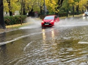 Zabetonowane miasta nie radzą sobie z ulewami. Duńczycy mają na to sposób