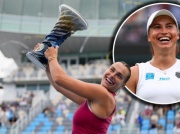 Roznegliżowana Sabalenka z koleżanką na motorówce. Tak wypoczywa po triumfie w Cincinnati