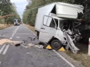 Jedna osoba nie żyje, trzy są ranne. Tragiczne zderzenie kilku samochodów