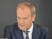 Ile NAPRAWDĘ zarabia Donald Tusk? Ujawniamy jego ukryty majątek