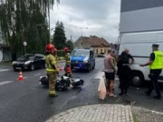 Dramatyczny wypadek. Auto przejechało po głowie motocyklisty