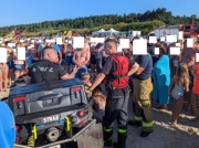 Skandaliczne zachowanie turystów nad Bałtykiem. Strażacy oburzeni postawą plażowiczów