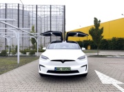 Model X, czyli huśtawka wrażeń