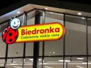 Biedronka łączy promocje. W sobotę dwie oferty na raz, produkty za darmo