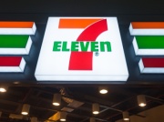 7-Eleven gardzi 38 mld dol. „Rażąco zaniżona wartość”