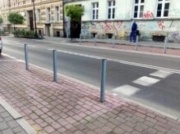 Mieszkaniec zapytał urzędników dlaczego nie będzie mógł głosować w BO na zazielenienie nielegalnych miejsc parkingowych. Odpowiedź Katowickiej Agencji Wydawniczej streszcza jednym słowem: cyrk