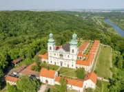 Zakonnicy wypraszają turystów ze znanej atrakcji. Wycieczki już nie są mile widziane