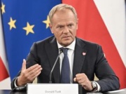 Tusk uchylił kontrasygnatę. Co trzeci Polak pozytywnie ocenia decyzję