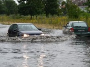 Zalane auto. Polisa AC nie zawsze wystarczy