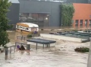 Nagranie z centrum Głuchołaz po zniszczeniu mostu tymczasowego