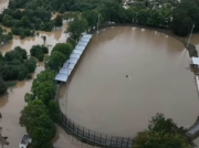 Wielka inwestycja zniszczona przez powódź. Stadion Pogoni Prudnik został zalany