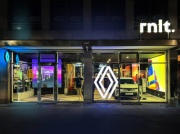 Nowa koncepcja Renault dotarła do Niemiec. Pierwszy salon RNLT już otwarty