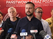 Szef MON we Wrocławiu: zwiększamy obecność wojska, policji i innych służb