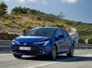 Ile kosztuje najtańsza hybrydowa Toyota Corolla? Cena wrzesień 2024