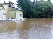 Pomagali w walce z powodzią i nie pojechali na mecz. Oto 