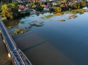 Zakaz lotów nad korytem Odry. Apel strażaków