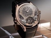 Nowy zegarek Jaeger-LeCoultre w stylu haute. To arcydzieło składa się ponad 1000 elementów!