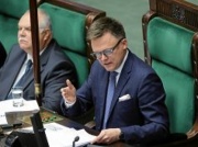 Gorąco w Sejmie. Poseł PiS obwinił Tuska. Hołownia ostro go skarcił: Zaczęło się, tak?