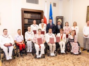 Paryż 2024. Marszałek Sejmu Szymon Hołownia spotkał się z medalistami Igrzysk Paralimpijskich