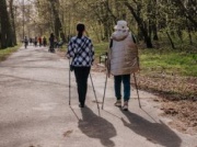 Przynajmniej 5 tys. zł co miesiąc. Oto ile trzeba dziś zarabiać, by taką emeryturę dostać z ZUS-u