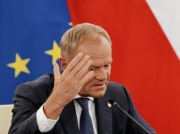 Donald Tusk otrzymuje aż trzy emerytury. Ich wysokość może zaskoczyć