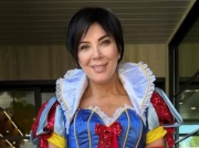 Kris Jenner jako Królewna Śnieżka. WOW! 