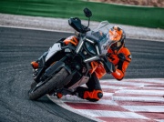 KTM pokazał 1390 Super Adventure S Evo 2025. Tak wygląda rewolucja w motocyklach turystycznych