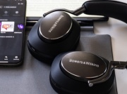 Co muszą potrafić dobre słuchawki ANC, na przykładzie Bowers & Wilkins Px8 i Px7 S2