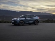 CUPRA Tavascan zaparkuje sama. Możliwości technologii Park Assist