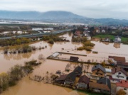 Miasta chcą się adaptować do zmian klimatu, a jednocześnie zabudowują ostatnie wolne tereny