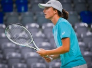 WTA Finals 2024 w Rijadzie. Iga Świątek pokonała Barborę Krejcikovą w pierwszym meczu