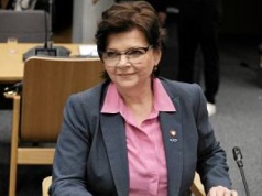 Izabela Leszczyna obroniona. Sejm odrzucił zarzuty posłów PiS wobec ministerki zdrowia