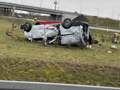 Śmiertelny wypadek na autostradzie A2. Zginęła jedna osoba, a pięć jest rannych (ZDJĘCIA)