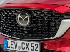 Mazda ostro pracuje nad nową CX-5. Będzie hybryda mająca na celowniku RAV4