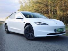 Tesla ze spadkiem rocznych dostaw. To pierwszy taki przypadek w historii firmy