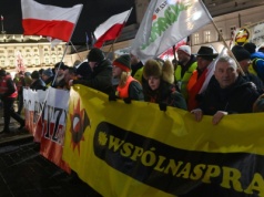 Protest rolników w Warszawie zakończony. Najważniejsze hasła i komentarze [ZDJĘCIA]