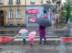 Wielodzietni mają kartę dużej rodziny. Samotni rodzice mają wstyd