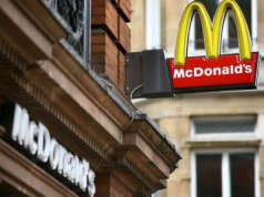 Wiemy, ile płaci McDonald's. Kwoty zależą nie tylko od stanowiska