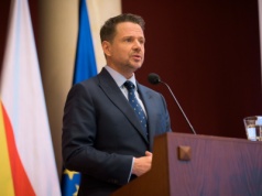 Trzaskowski: Polska i UE powinny zabiegać o niższe ceny energii