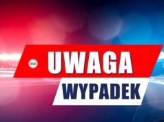 Ciężarówka z napojami przewróciła się tuż przed autostradą A7. Tworzą się korki, sznur aut ciągnie się przez kilka kilometrów