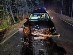 Zdarzenie drogowe! Młody kierowca BMW przetransportowany do szpitala.