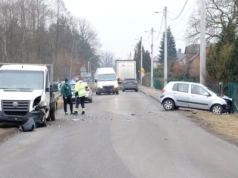 Zderzenie dwóch aut na ulicy Dąb