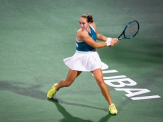 WTA w Dubaju – Andriejewa lepsza od Tauson w finale