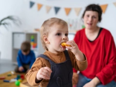 Wypłaty babciowego w marcu. Kiedy ZUS wyśle przelew?