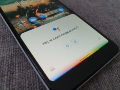 Asystent Google powoli znika. Zastąpi go Gemini czy ChatGPT?