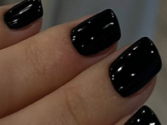 Jak znaleźć zaufanego specjalistę od manicure?