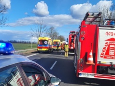 Zderzenie dwóch aut dostawczych na DK32 – WIELKOPOLSKA