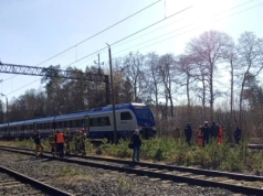 Tragiczny wypadek kolejowy na odcinku leśnym w pobliżu Kortowa