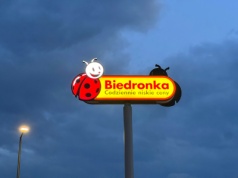 Gorszy rok Biedronki. Zyski w dół