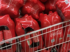 Coca-Cola liczy straty. Świat jest bezlitosny dla potentata